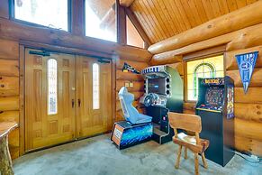 Lovely Gatlinburg Cabin w/ Private Hot Tub!