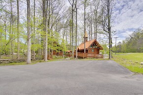 Private Hot Tub: Lovely Cabin in Gatlinburg!