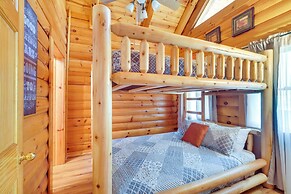 Private Hot Tub: Lovely Cabin in Gatlinburg!