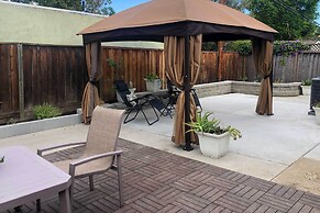 Family Home in Walkable Area Near Silicon Valley!