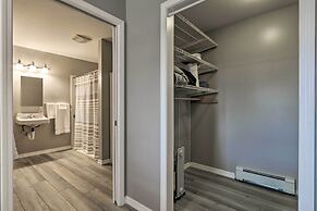 Centrally Located South Hill Apartment w/ Smart TV