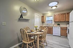 Centrally Located South Hill Apartment w/ Smart TV