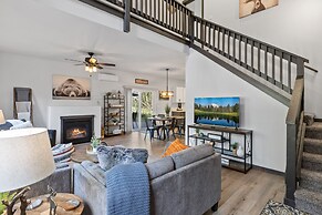 Hikers Haven w/ Hot Tub - Near Mt Rainier!