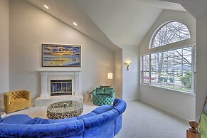 Redding Getaway w/ Hot Tub & Outdoor Kitchen!