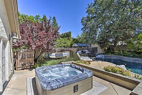 Redding Getaway w/ Hot Tub & Outdoor Kitchen!
