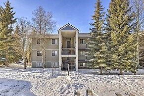 Dillon Condo w/ Mtn & Lake Views ~ 3 Mi to Ski!