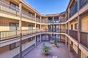 Walk to Beach: Condo w/ Balcony in Hilton Head