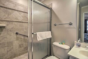 Walk to Beach: Condo w/ Balcony in Hilton Head