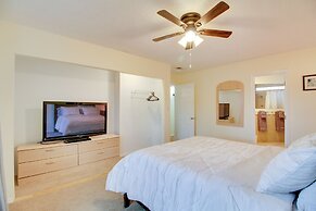 Comfy Albuquerque Townhome < 6 Mi to Downtown