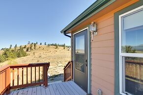 Tranquil Cabin Getaway w/ Panoramic Mtn View!