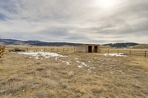 Jefferson Home w/ Mountain Views & Horse Pastures