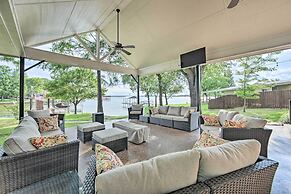 Gun Barrel City Lake House w/ Dock & Sunset Views!