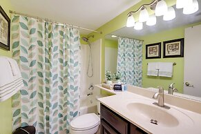 Gatlinburg Condo ~ 2 Mi to Smoky Mountains!