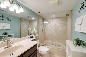 Gatlinburg Condo ~ 2 Mi to Smoky Mountains!