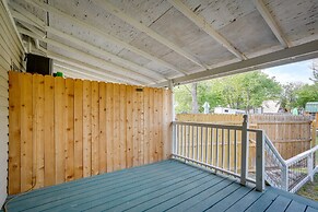 Kerrville Vacation Rental Across From River Trail!