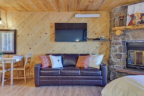 Near Skiing: Studio w/ Pool Access in Granby!