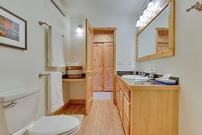 Near Skiing: Studio w/ Pool Access in Granby!