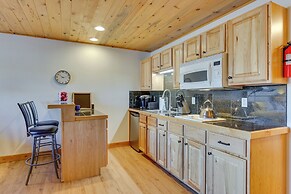 Near Skiing: Studio w/ Pool Access in Granby!