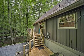 Spacious Cabin - 4 Mi to Blue Ridge Parkway!