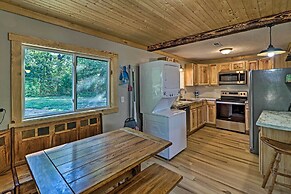 Cozy Cabin w/ Backyard Oasis: 11 Mi to Marina