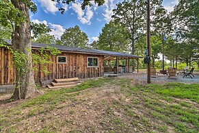Cozy Cabin w/ Backyard Oasis: 11 Mi to Marina
