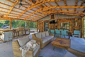 Cozy Cabin w/ Backyard Oasis: 11 Mi to Marina