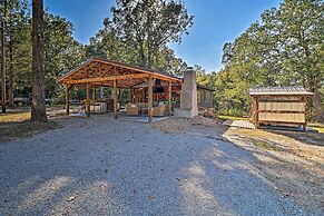 Cozy Cabin w/ Backyard Oasis: 11 Mi to Marina