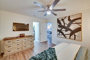 3 Mi to Dtwn Hot Springs: Modern Condo!