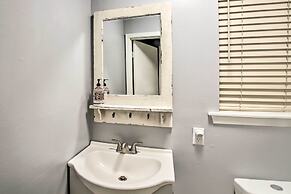 Waterfront Retreat w/ Boat Dock in Hot Springs!