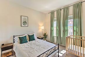 7 Mi to Lewisville Lake: Family Townhome in Frisco