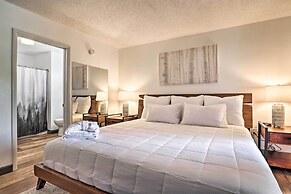 Walk Downtown! Gatlinburg Condo w/ Patio & Pool