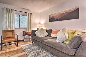 Walk Downtown! Gatlinburg Condo w/ Patio & Pool