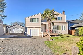 Pet-friendly Rockaway Beach Home w/ Fire Pit!