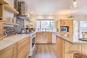 Peaceful Windsor Retreat w/ Private Hot Tub!