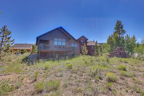 Ski-in/ski-out Granby Ranch Cabin w/ Views!