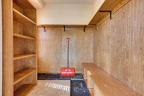 Ski-in/ski-out: Pet-friendly Granby Ranch Cabin!