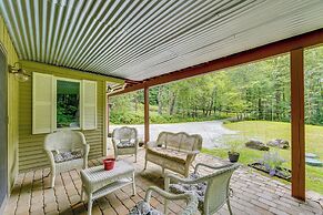 Cozy Killington Retreat ~ 5 Mi to Ski Resort