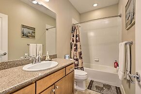 3 Mi to Granby Ranch: Home w/ Hot Tub & Mtn Views!