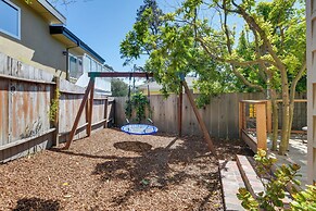 Vacation Rental Home ~ 1 Mi to Carmel Beach!