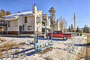Fraser Mountain Escape w/ Fireplace & Deck!