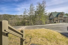 Pigeon Forge Cabin: Private Hot Tub & Views!