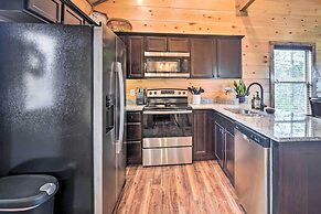 Pigeon Forge Cabin: Private Hot Tub & Views!