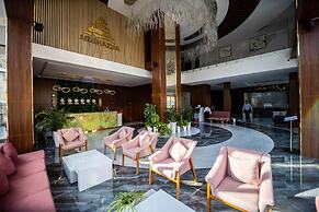 ARCHAZOR Mountain Resort