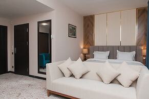 ARCHAZOR Mountain Resort