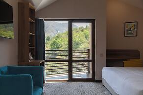 ARCHAZOR Mountain Resort