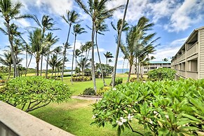 Hawaii Haven: Condo w/ Community Pool, Ocean Views