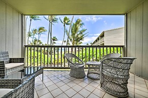 Hawaii Haven: Condo w/ Community Pool, Ocean Views