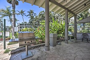 Hawaii Haven: Condo w/ Community Pool, Ocean Views