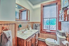 Historic Apartment - Half Mi to Lake Champlain!