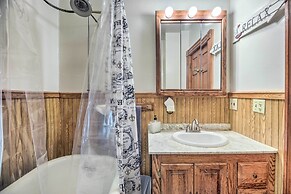 Historic Apartment - Half Mi to Lake Champlain!